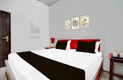 Bhongaon Hotel | Hotel O The King Heaven