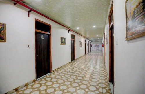Aligarh Hotel | Hotel O The Royals Inn