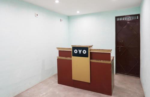 Mainpuri Hotel | Hotel O White House Hotel