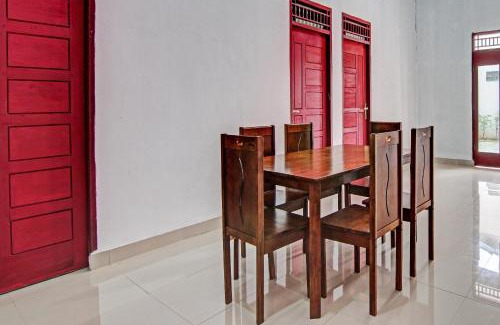 Kampar Hotel | Hotel O Wisma Cendana Syariah Near PASAR FLAMBOYAN