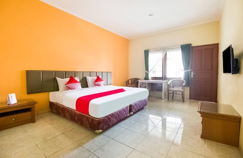Ungaran Barat House | Hotel O Wisma Langen Werdhasih