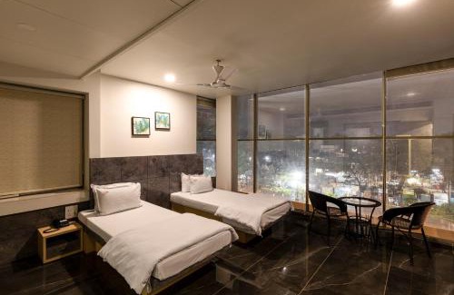 Sangli Hotel | Hotel O2 Sangli