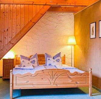 Pfaffroda Hotel | Hotel Olbernhau mit Sauna - Kleines Landhotel zur Ofenschenke