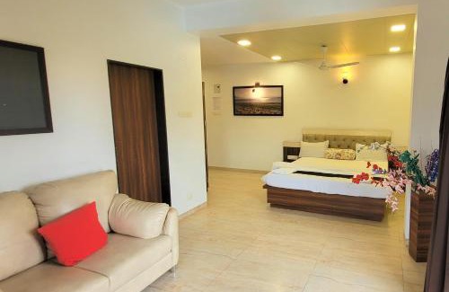 Talegaon Dabhade Hotel | Hotel Om Inn - Talegaon Dabhade
