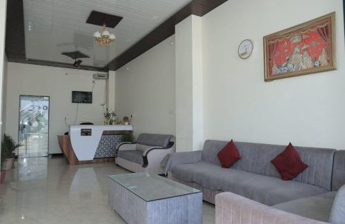 Rajawas Hotel | Hotel Om Palace