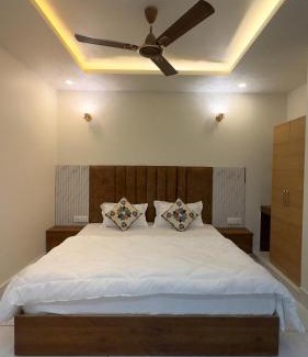 Lansdowne Hotel | Hotel Orchid Tree