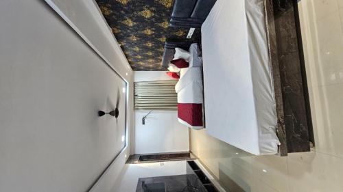 Pithampur Hotel | Hotel Park View Pithampur