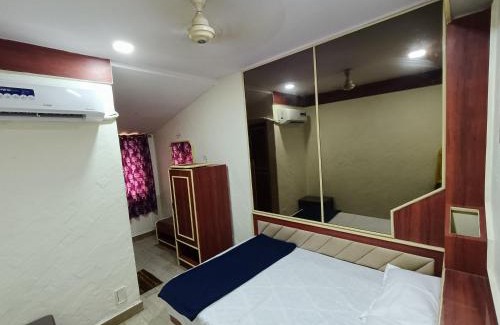 Cuffe Parade Hotel | Hotel Platinum Residency Colaba