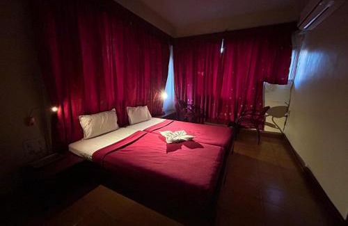 Ratnagiri Hotel | Hotel Prabha