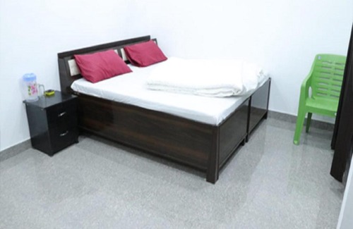 Barkot Bed & Breakfast | Hotel Prakash by StayApart