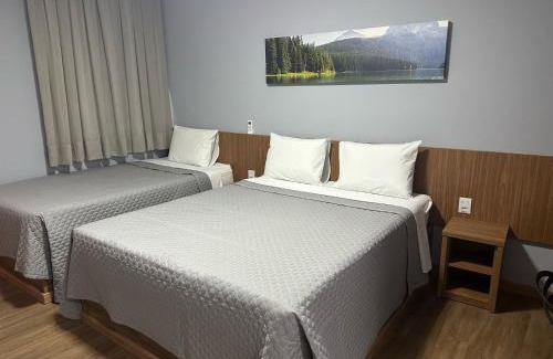 Capitao Eduardo Hotel | Hotel Premier