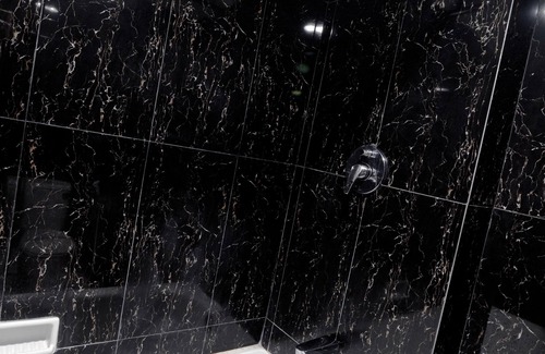 Rawasari Hotel | Hotel Puri Mega