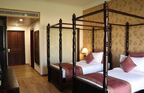 Orchha Hotel | Hotel Raj Vilas The Palace