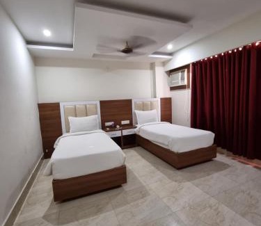 Roorkee Hotel | Hotel Rajmahal Roorkee