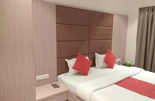 Ahmednagar Hotel | Hotel Rajshree