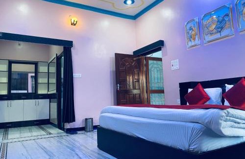 Guptkashi Hotel | Hotel Rajshree Palace
