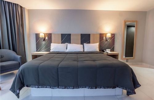 San Luis Potosi Hotel | Hotel Real Plaza