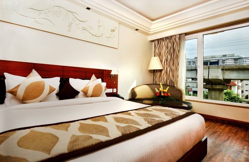 Patel Nagar Hotel | Hotel Regent Grand