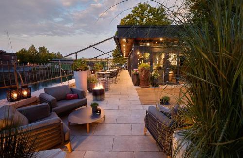 Plau am See Hotel | Hotel & Restaurant Fackelgarten Plau am See