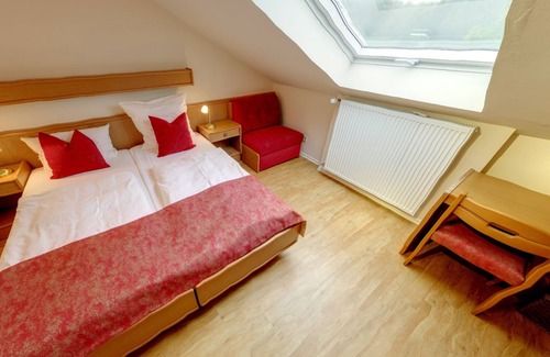 Beckum Hotel | Hotel & Restaurant Zur Windmühle