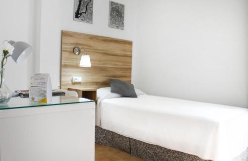 El Cuervo de Sevilla Hotel | Hotel Restaurante Vía Sevilla - Cádiz by MA 22 Puntos