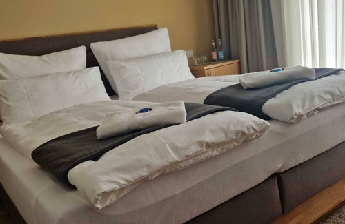 Fehrbellin Hotel | Hotel Rhin Inn