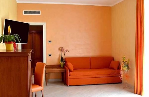 Oliveri Hotel | Hotel Riviera Azzurra