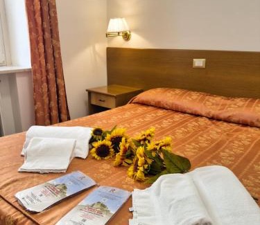 Roccaporena Hotel | Hotel Roccaporena & Margherita