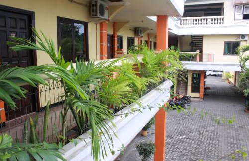 Cepu Hotel | Hotel Ronggolawe