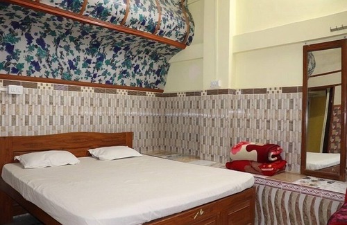 Pakur Hotel | Hotel Royal Residency