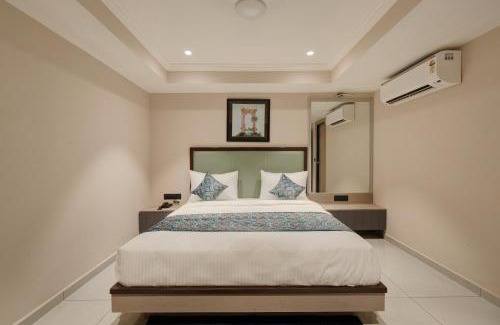 Ahmedabad City Centre Hotel | Hotel Royal Time