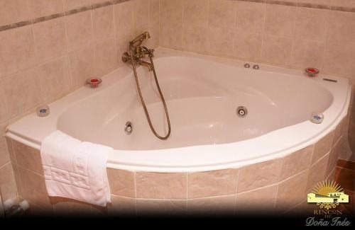 Villanueva de la Condesa Hotel | Hotel Rural Rincón de Doña Inés