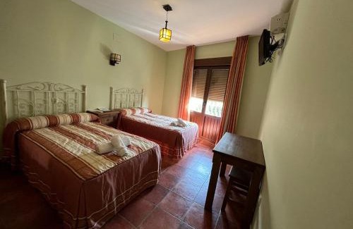 Castanar de Ibor Hotel | Hotel Rural Cristina