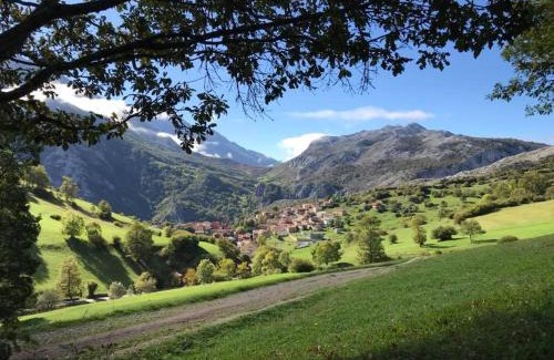 Sotres Hotel | Hotel Rural Peña Castil