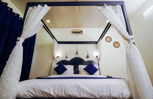 Gunehr Hotel | Hotel Sagarmatha