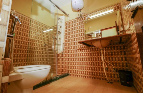 Gunehr Hotel | Hotel Sagarmatha