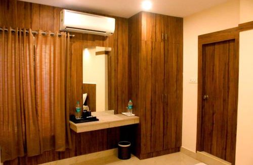 Hosur Hotel | Hotel Sakura Inn