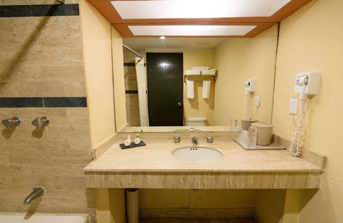 Leon Hotel | Hotel San Francisco Leon