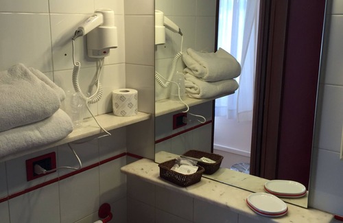 Aprilia Hotel | Hotel San Michele