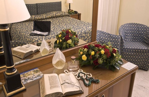 Pesaro Hotel | Hotel Savoy