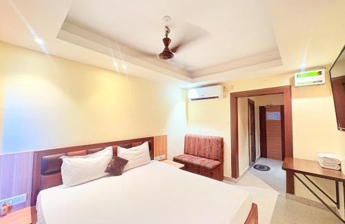Cuttack Hotel | Hotel Sea View Residency Near Sea Beach - Near Light House ! Sea Beach - Swargadwar Golden Beach -Fully Air Conditioning Luxuray Rooms ! BEST HOTEL I