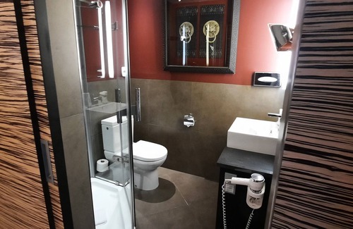 Henndorf am Wallersee Hotel | Hotel Seebrunn