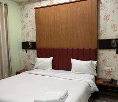 Indore Hotel | Hotel Shiv Chhaya