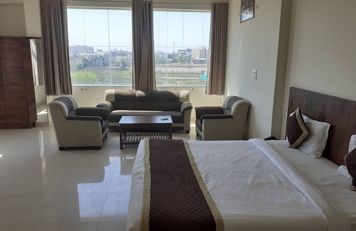 Shyam Nagar Hotel | Hotel Shiv Palace