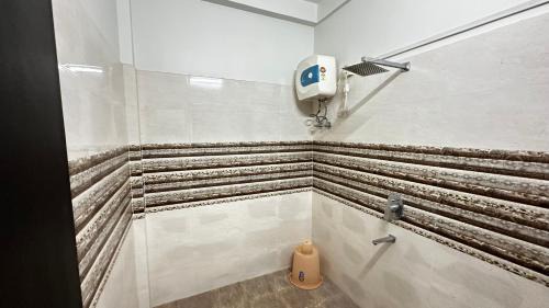 Karanja Hotel | Hotel Shri Hari