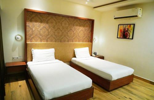 Hyderabad Hotel | Hotel Shubham Palace