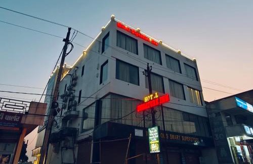 Ambikapur Hotel | HOTEL SIGNATURE INN