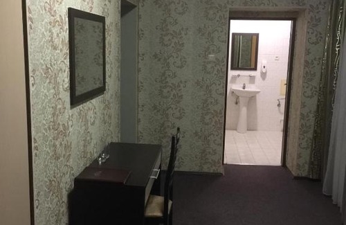 Malaya Tsarevshchina Hotel | Hotel Slavyanskaya Derevnya