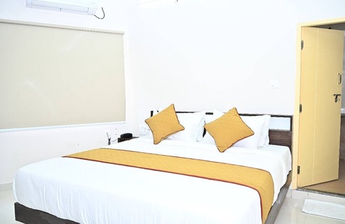 Tumkur Hotel | Hotel SLN Comfort