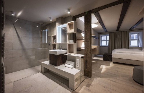 Altstadt Hotel | HOTEL & SPA Goldene Rose